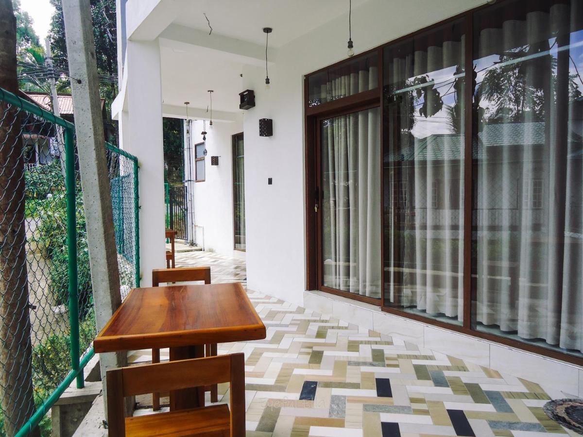 Eyeful Ella Otel Dış mekan fotoğraf