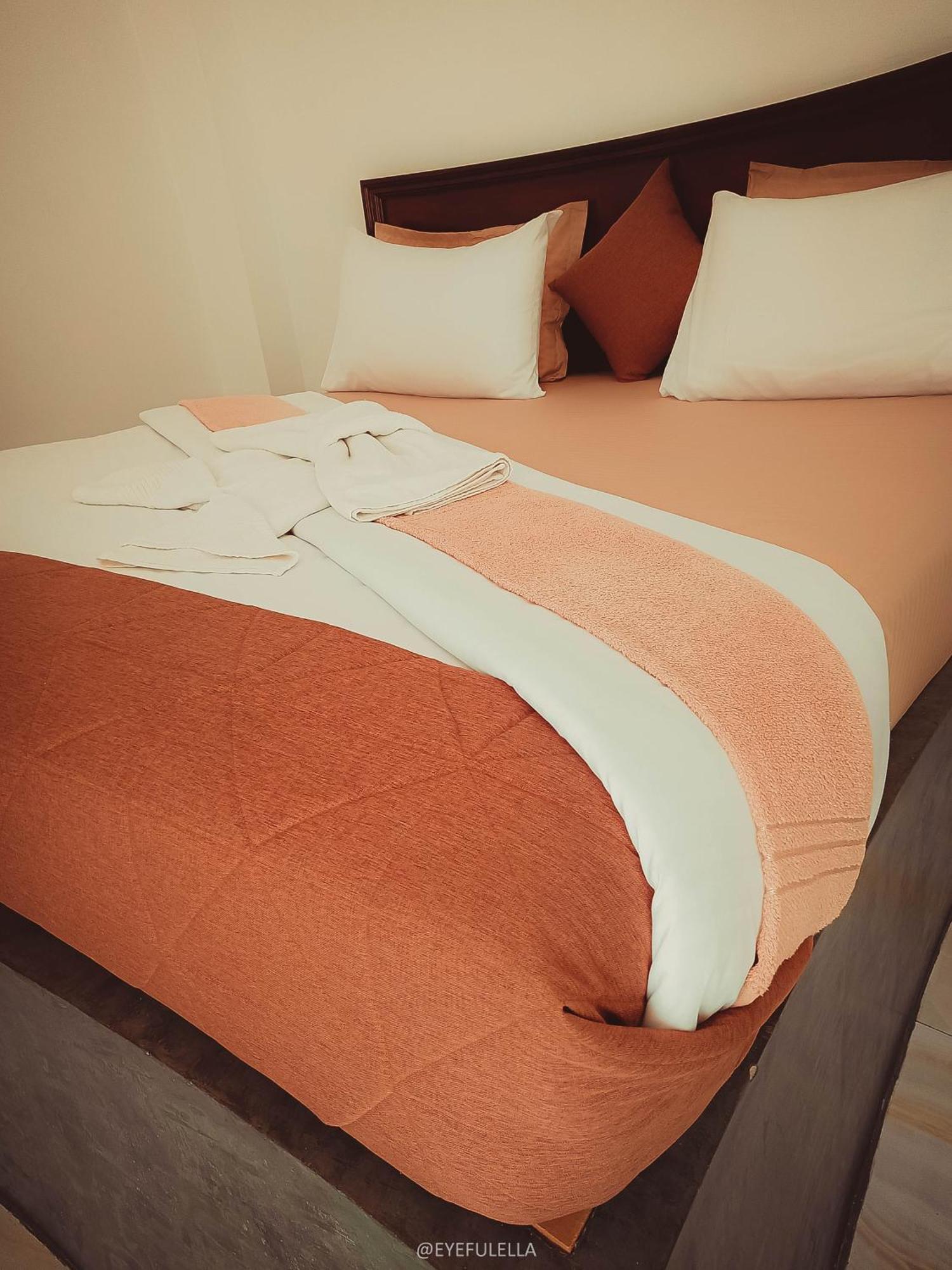 Eyeful Ella Otel Dış mekan fotoğraf